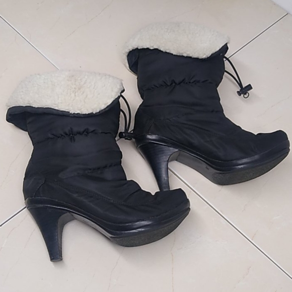 Moda In Pelle Black Fuzzy Winter Heeled Boots - Picture 4 of 8